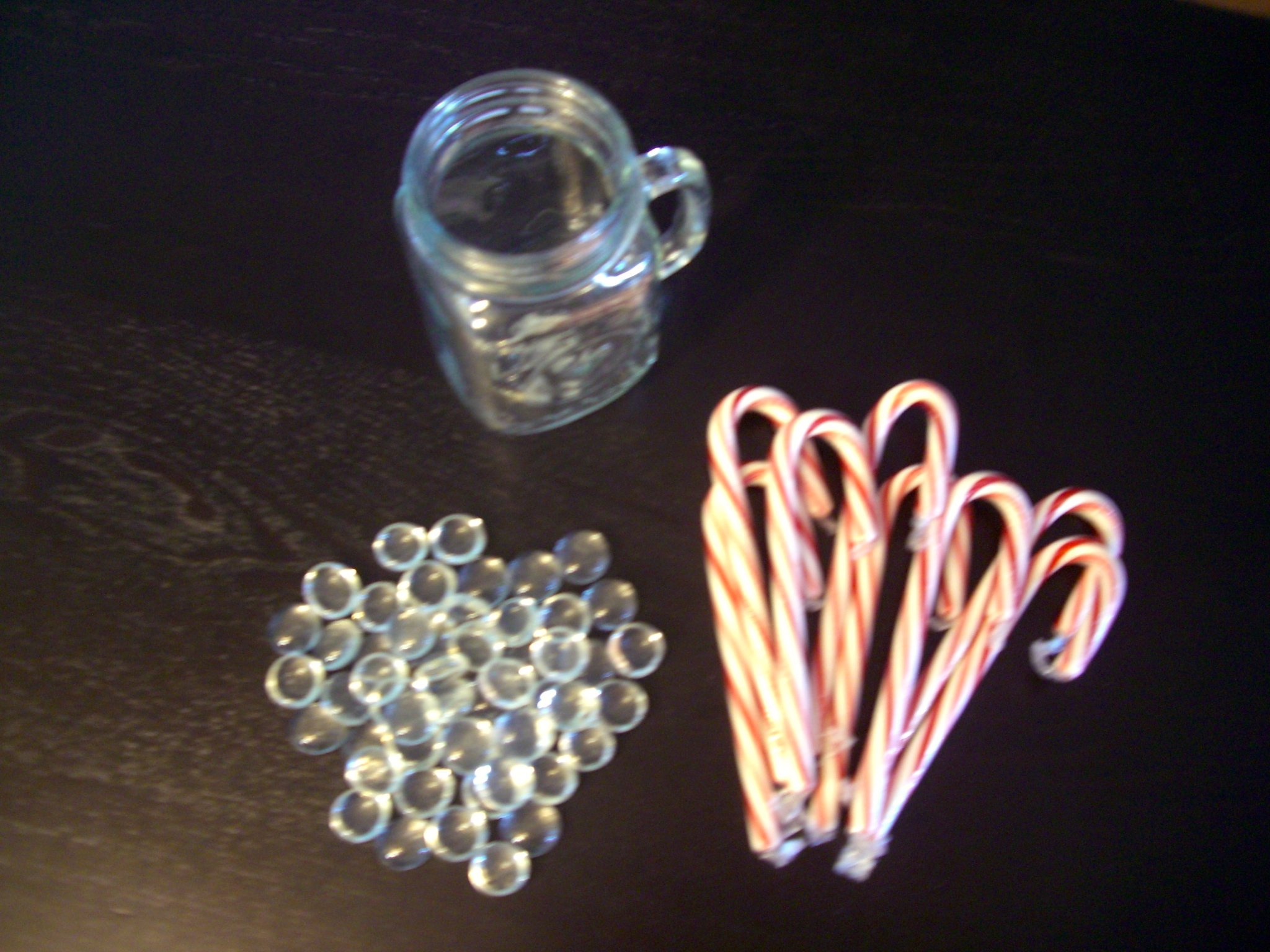 Cave Girl Crafts: Candy Cane Decor